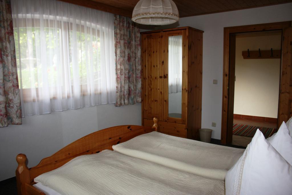 Ferienwohnung Haus Ampferstein Telfes im Stubai Zimmer foto